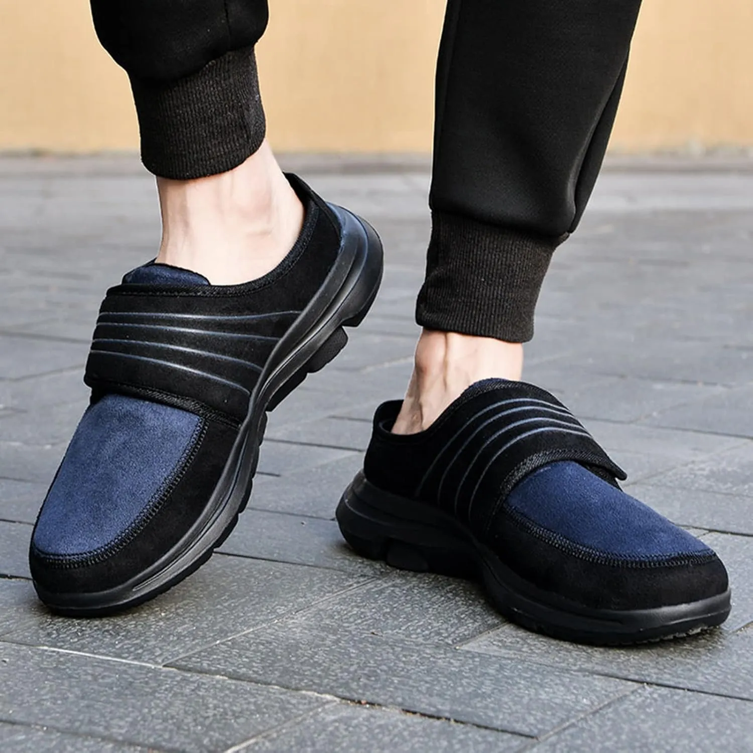2025 New Couple Men's and Winter Walking Lightweight Soft Sole Non Slip Cover Height Increasing Shoes for Men Casual