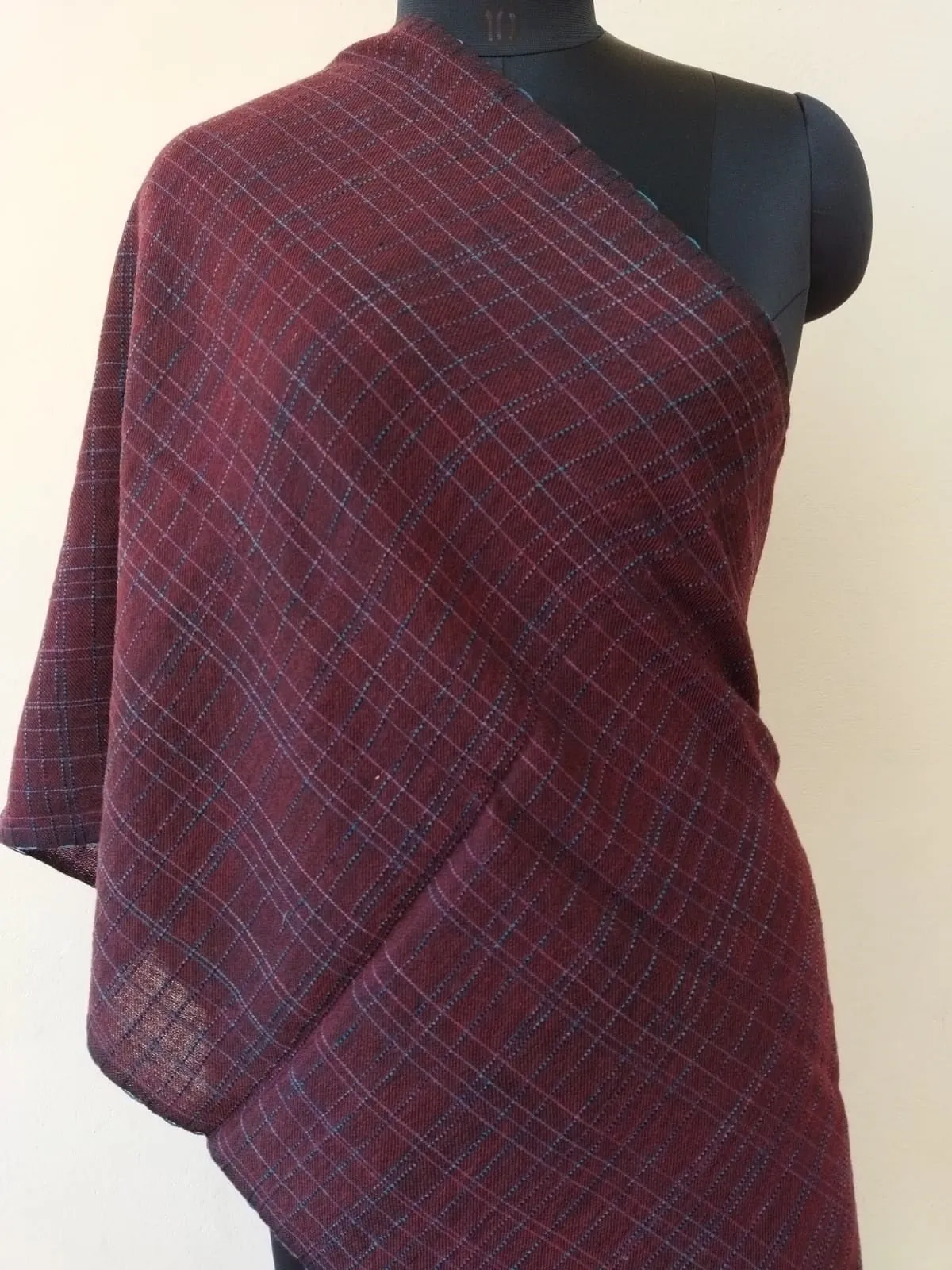Hand-woven Woollen Stole Pure Merino Wool Maroon