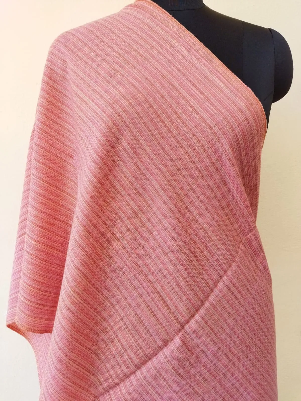 Hand-woven Woollen Stole Pure Merino Wool Pink