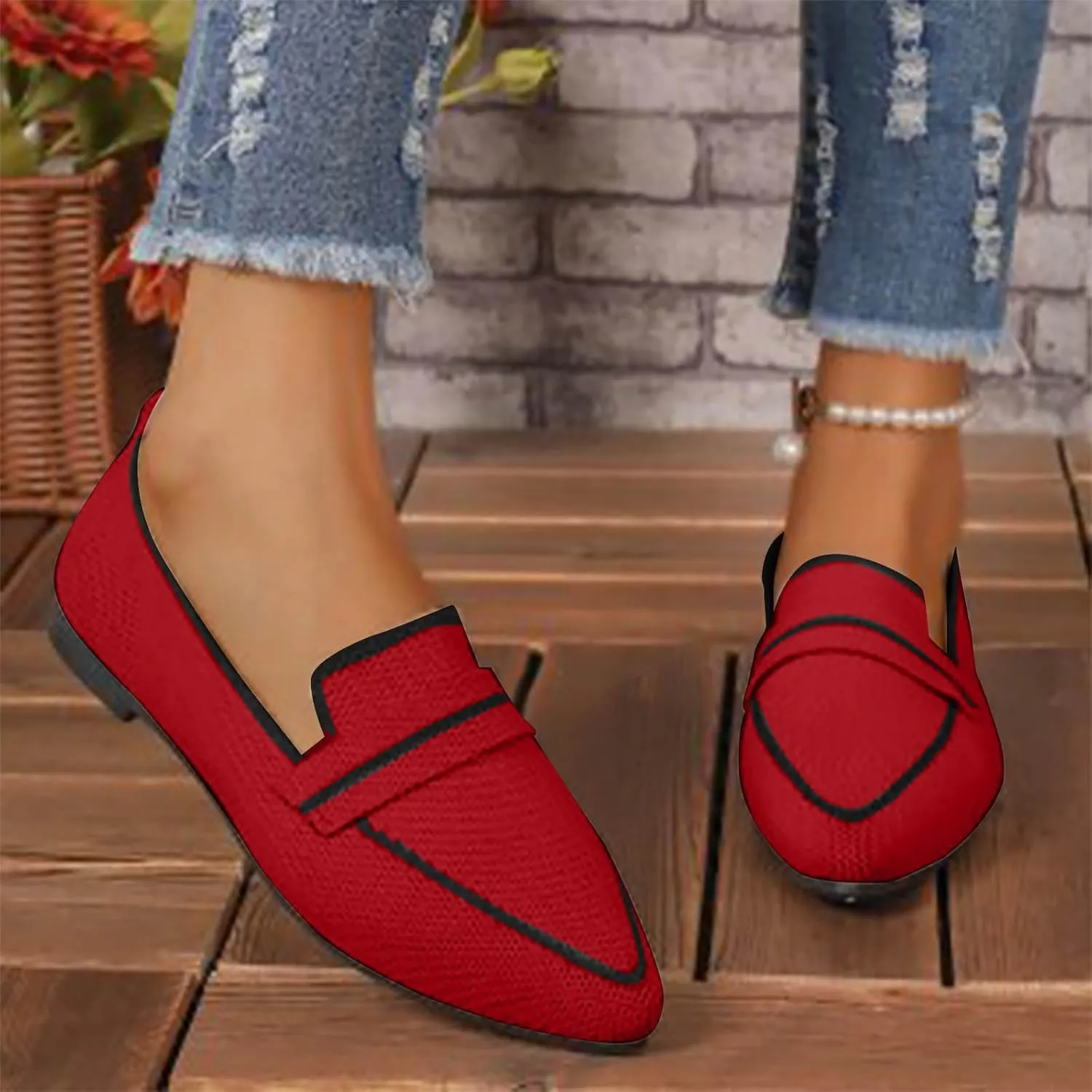 Red Lightweight Knitted Loafers for Women Casual Flat Shoe Comfortable Boat Shoes Bottomed Breathable Sneakers
