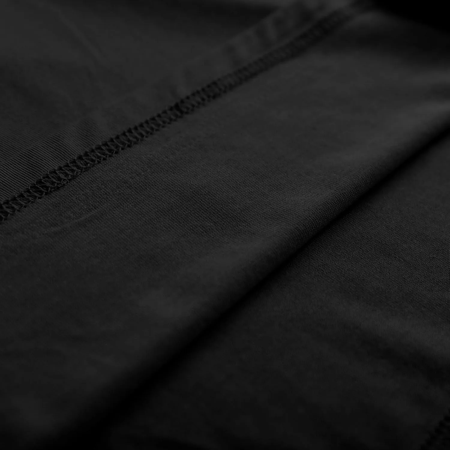 Womens Tank Tops with Built in Bra Padded Sleeveless Shirts Workout Yoga Tank Tops 2025 Trendy Athletic Tank Tops